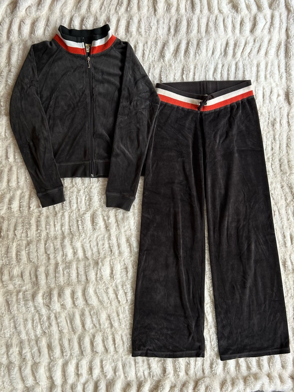 Y2K Vintage Juicy Couture Velour Tracksuit Set Made in USA Charcoal Striped M - Picture 2 of 13